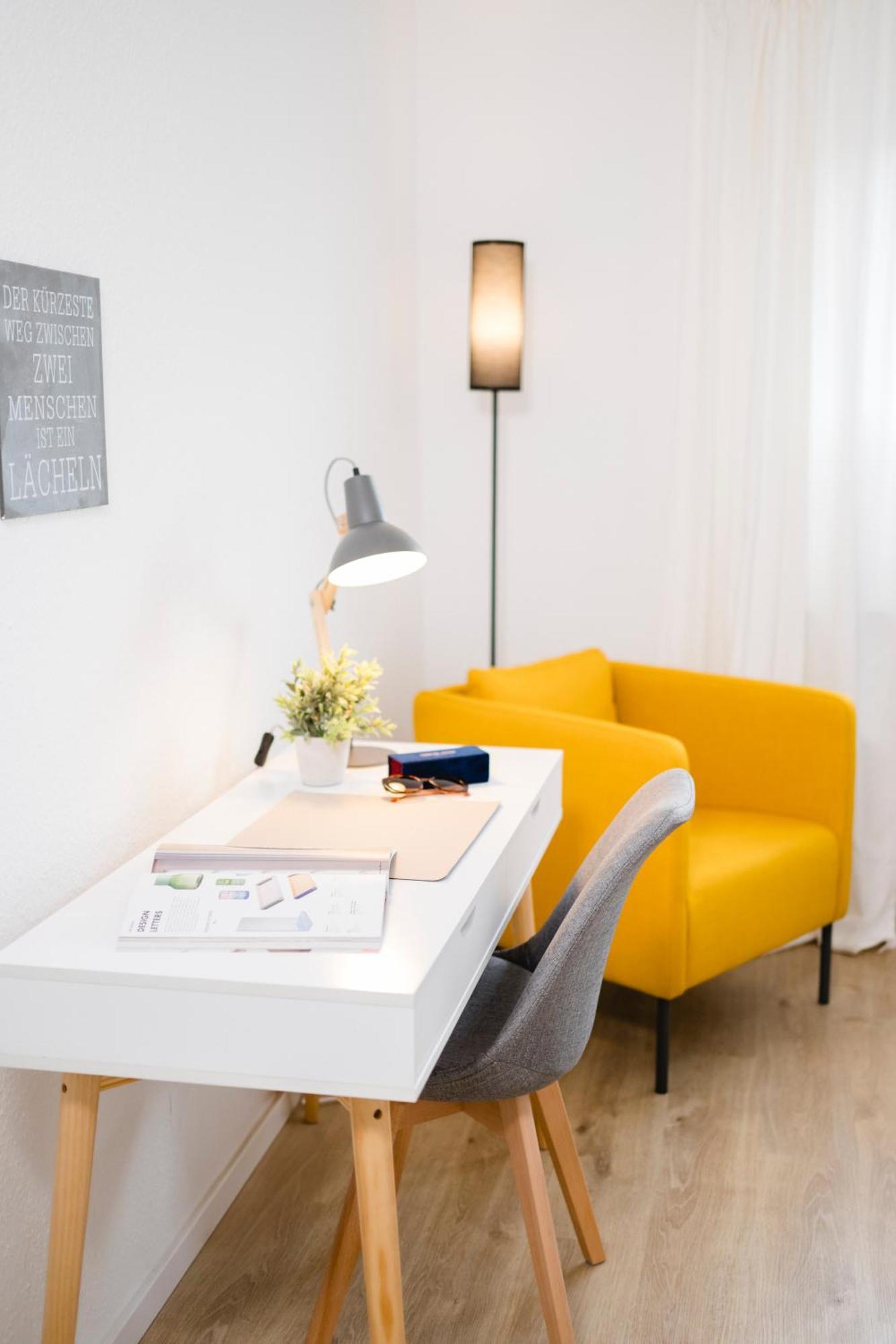Stadtrand Oase Karlsruhe Mit Balkon Zewnętrze zdjęcie